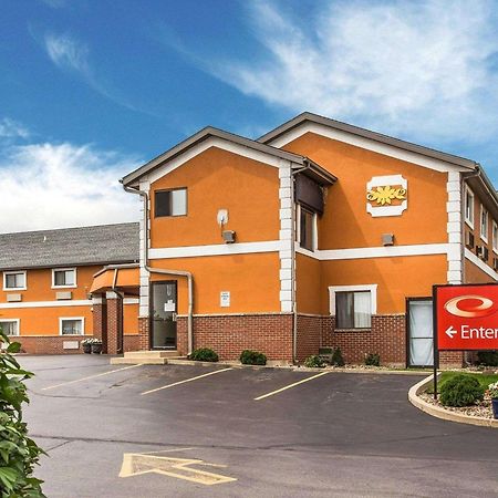 Econo Lodge Cedar Rapids Exterior photo